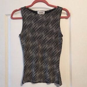A. Buyer Sleeveless Blouse